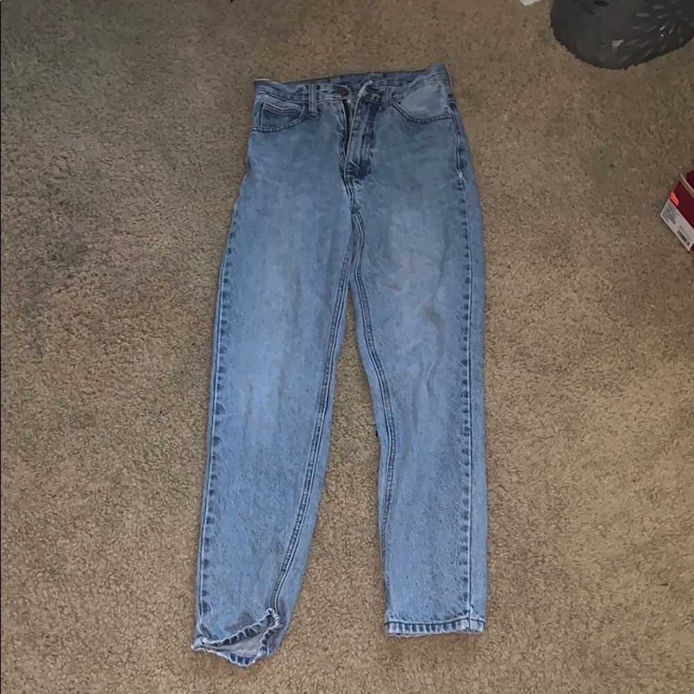 brandy melville mom jeans